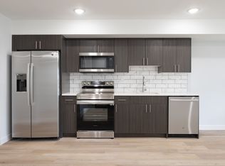 645 Brooklyn St, Philadelphia, PA 19104