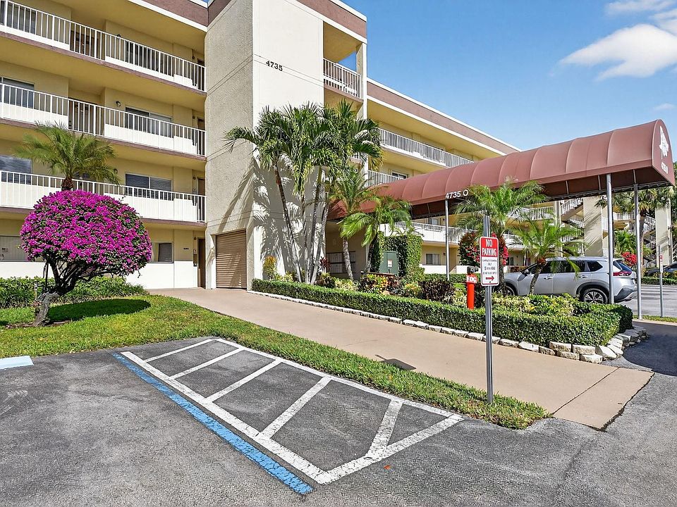 1st image of 4735 Lucerne Lakes Boulevard #306