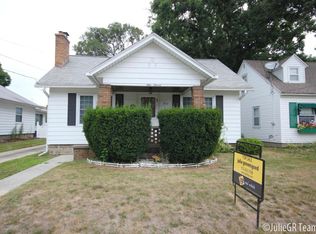 911 Graceland St NE, Grand Rapids, MI 49505