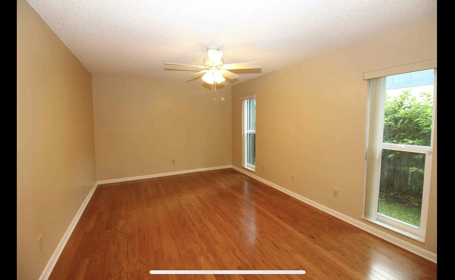 12056 Suellen Cir — Photo 4