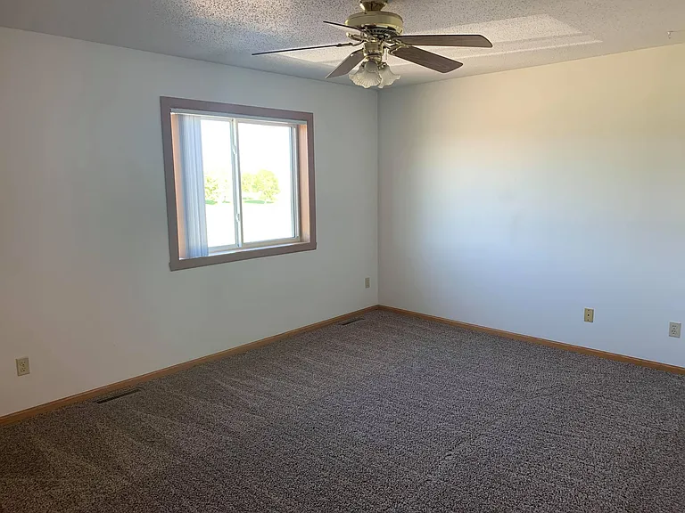 Skaff Apartments - Moorhead — Photo 199