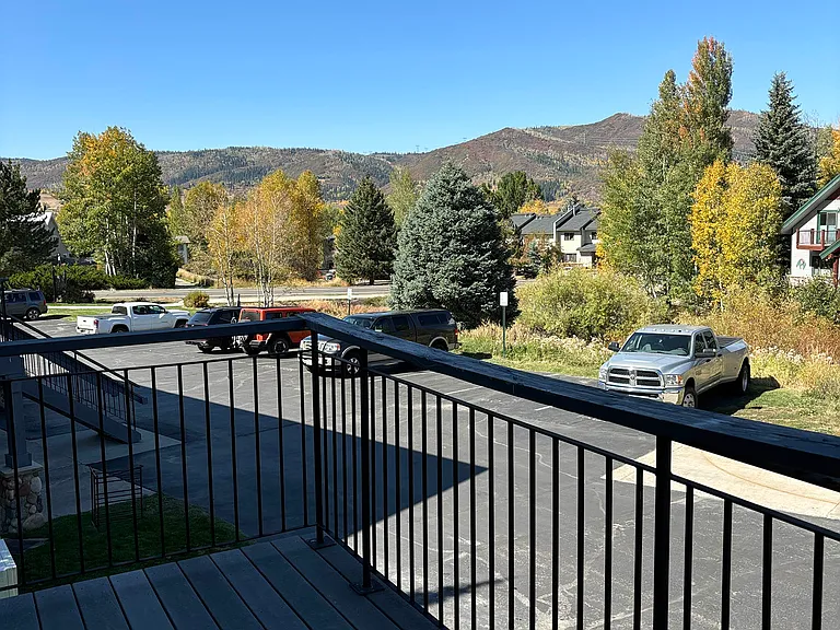 1601 Woodbridge Ct #1601 — Photo 9