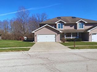 426 S Walnut St, Manteno, IL