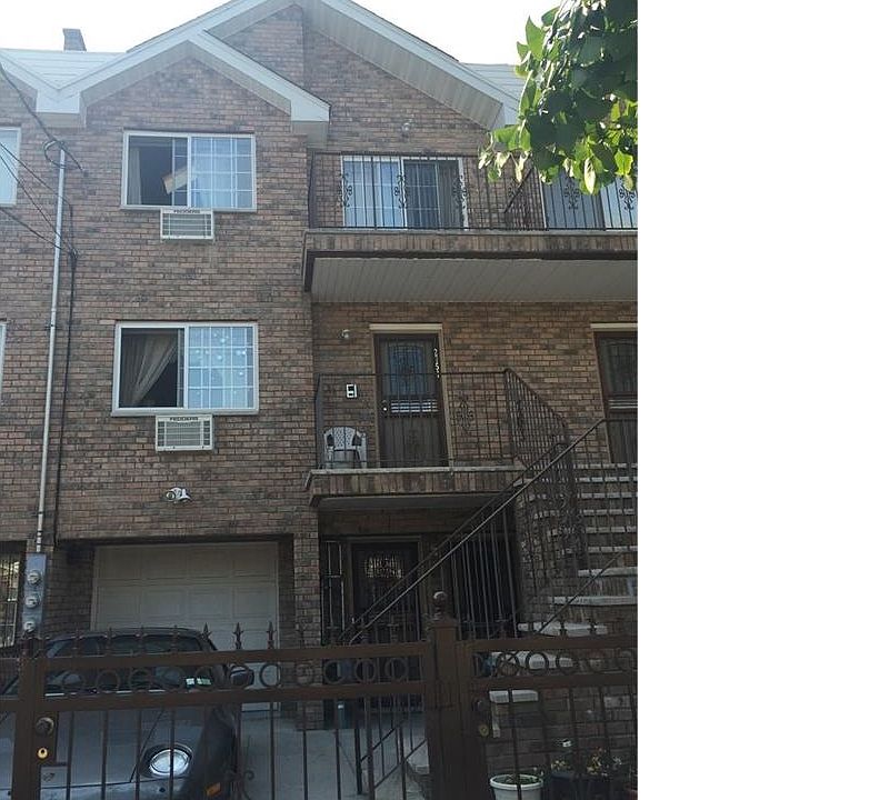 1st image of 2751 Lurting Ave