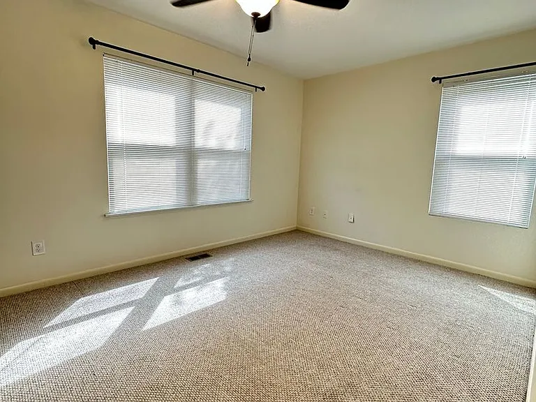 2105 London Company Way — Photo 13