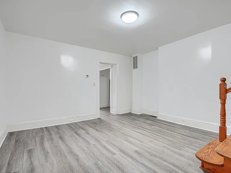 1803 W Baltimore St #1 — Photo 7