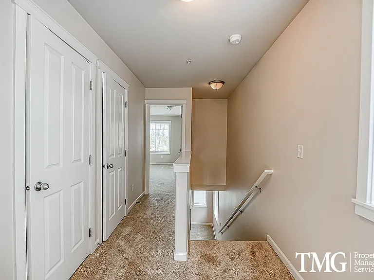 15075 SE Powell Blvd — Photo 7
