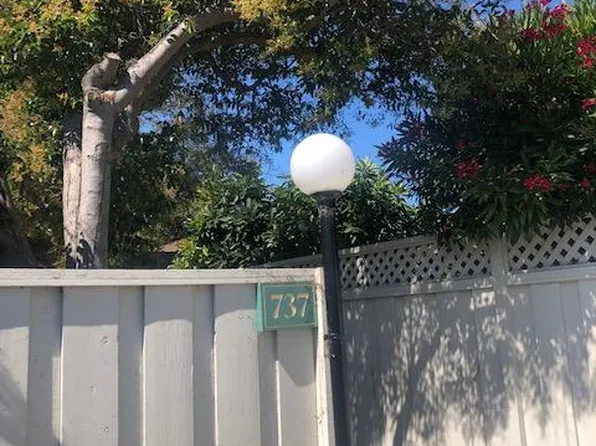 737 Sutter Ave, Palo Alto, CA 94303