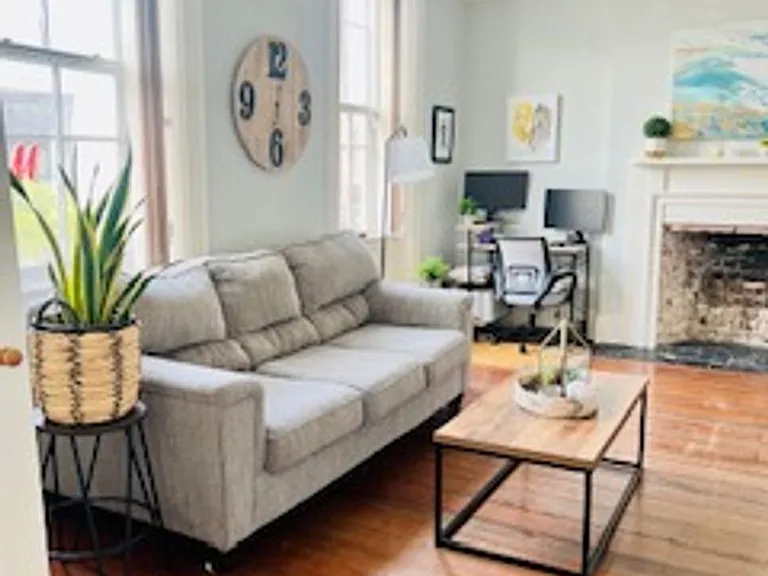 227 W Broughton St #3 — Photo 23