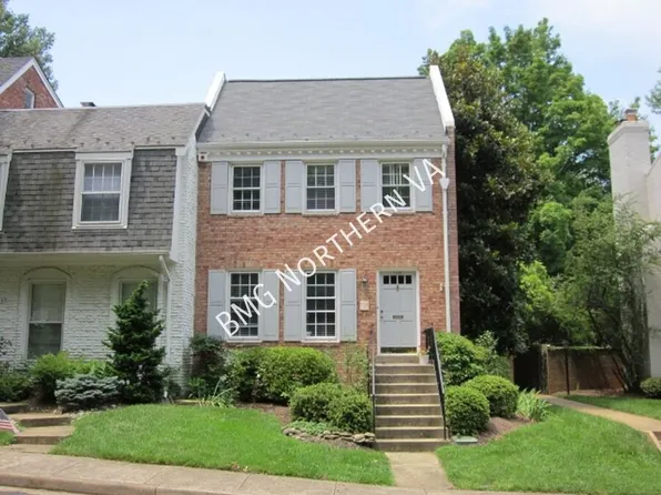 1160 Wimbledon Dr, Mc Lean, VA 22101