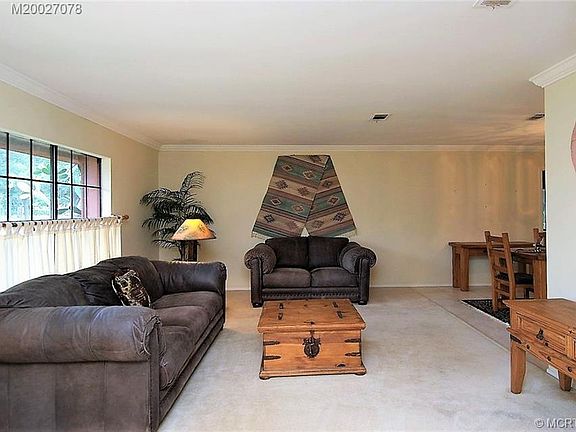 3rd image of 2491 SE Morningside Blvd