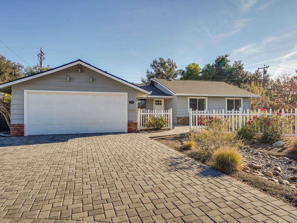 1st image of 1074 Baker Ct