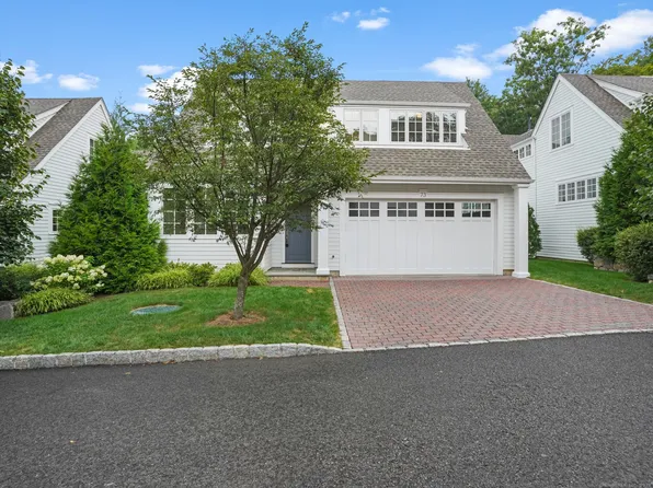 73 Kensett Lane #73, Darien, CT 06820