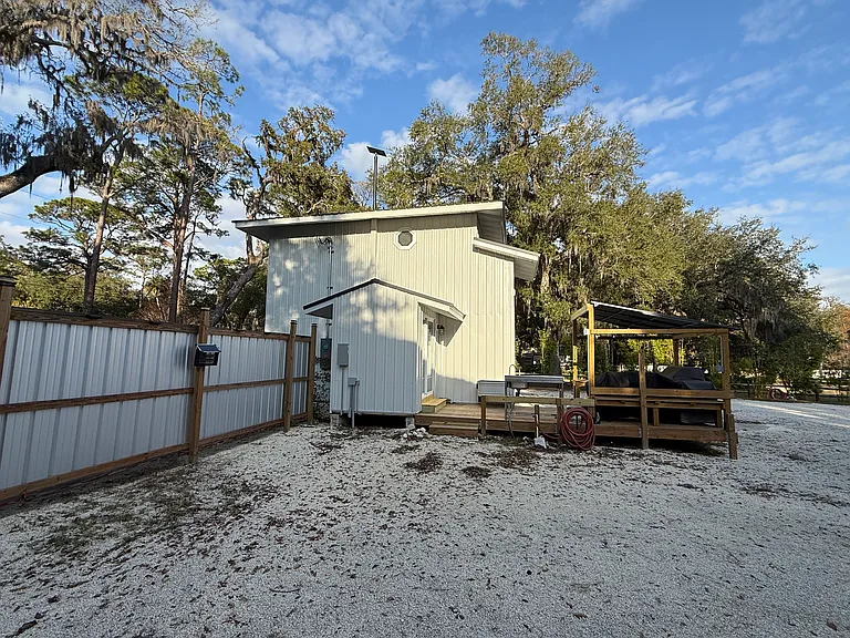 6209 Riverside Dr — Photo 51