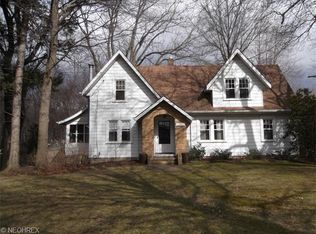 1199 Schocalog Rd, Akron, OH 44320