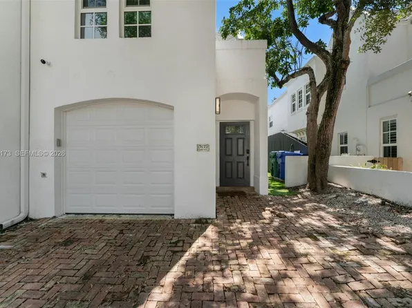 3125 Paola Dr, Miami, FL 33133