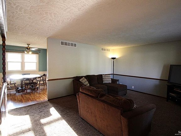 2nd image of 2742 Bret Ave