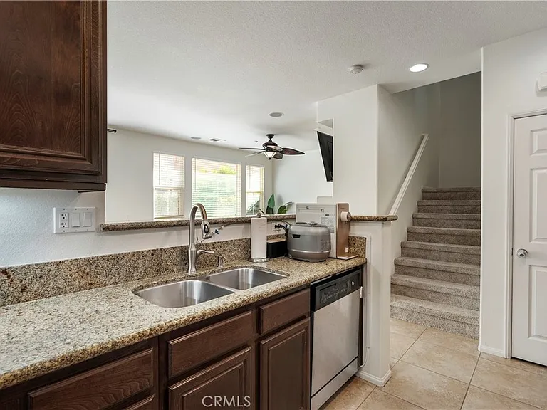 44885 Poppy Ridge Dr — Photo 15