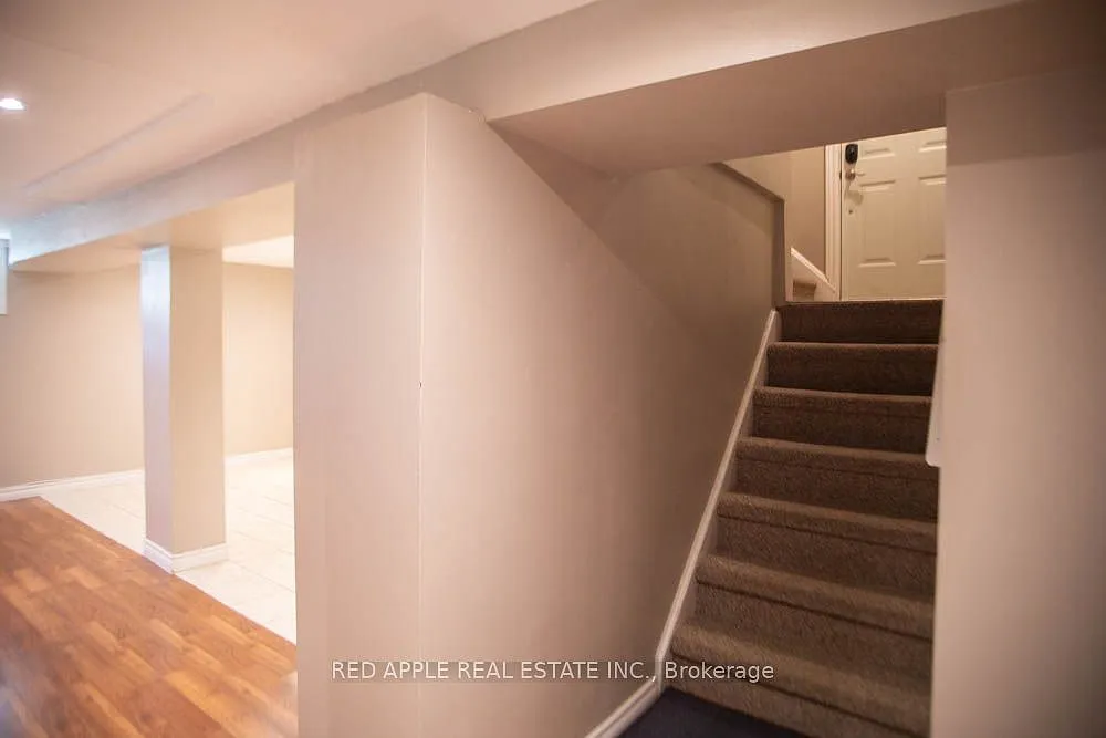 2 bed, $1,650 — Photo 4