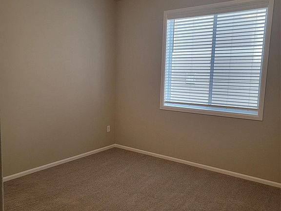 3rd image of 15007 Olympic Loop E #64