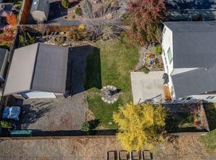 2424 SW Pumice Ave, Redmond, OR 97756