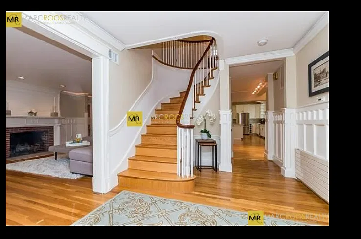 5 bed, 4.5 bath, 6575 sqft, $10,999 — Photo 4