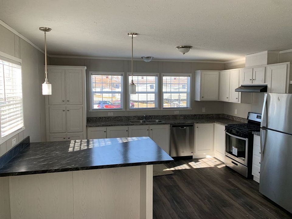 2nd image of 9243 Jamaica Way