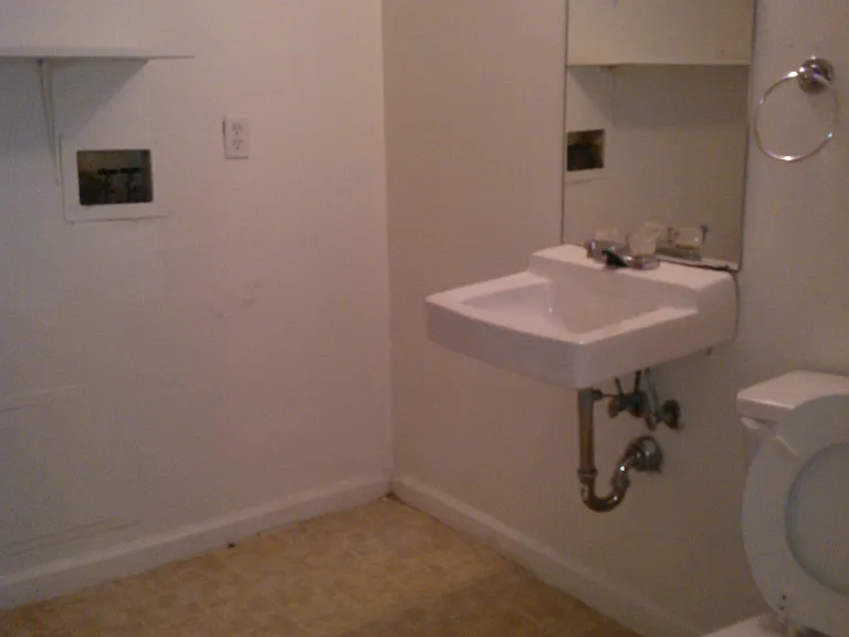 3896 W Benview Ave #D — Photo 13