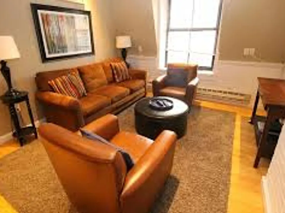 115 Beacon St #F2