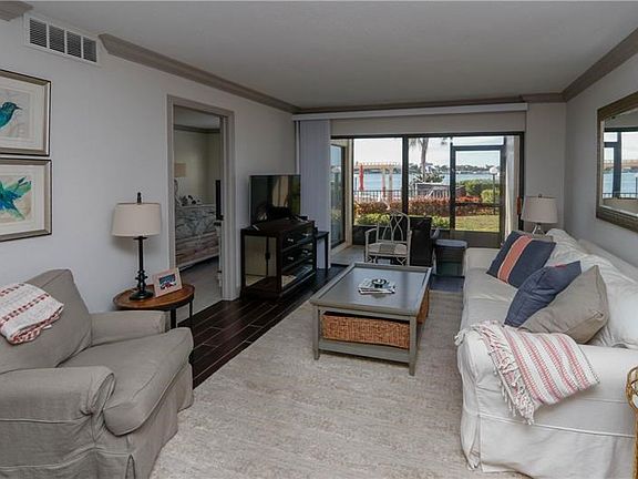 3rd image of 6279 Sun Blvd APT 102