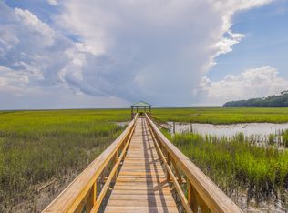 3010 Broad River Dr, Beaufort, SC 29906