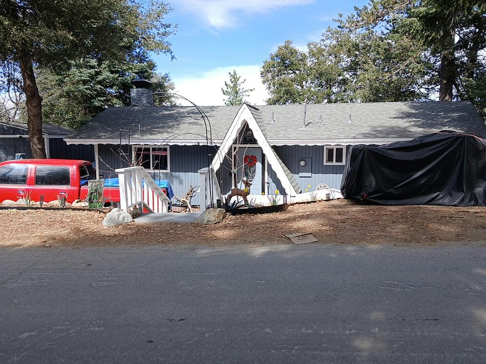 1st image of 960 Chillon Dr