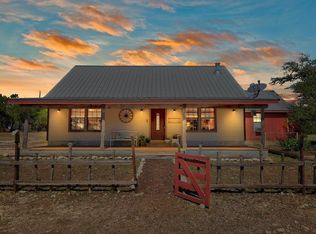 210 Gililland Rdg, Burnet, TX 78611