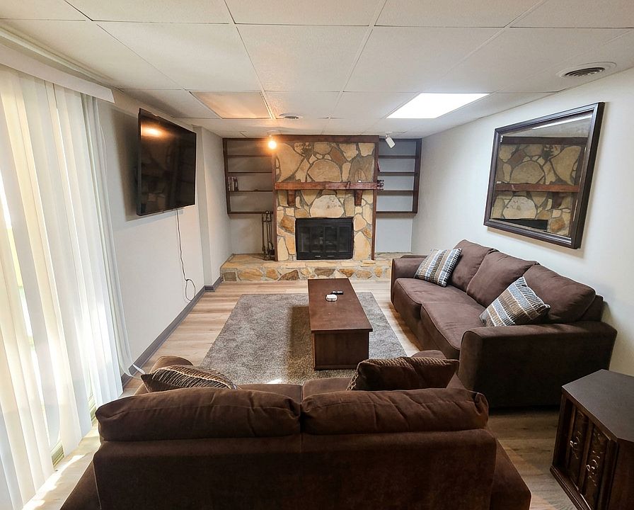 1st image of 2052 Brook Valley Ct Unit B