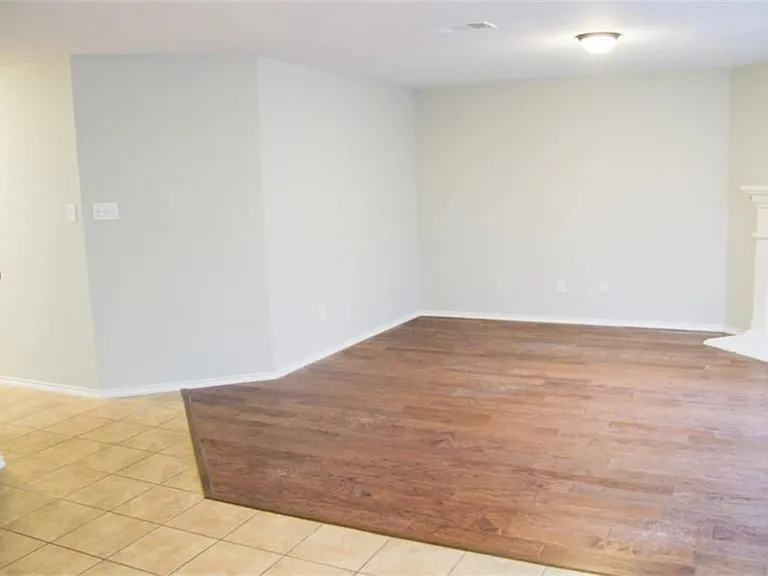 3613 Dove Ln — Photo 3