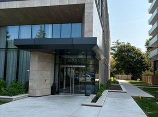 293 The Kingsway #420, Toronto, ON M9A 3V1