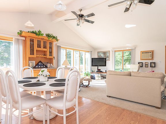 3rd image of 47791 County Road 380