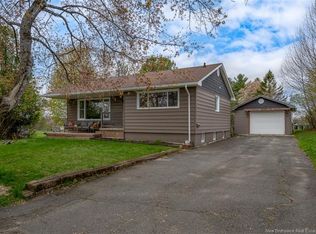 760 McEvoy St, Fredericton, NB E3A 3B7