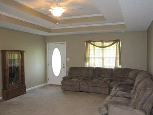 2nd image of 4724 McAllister St