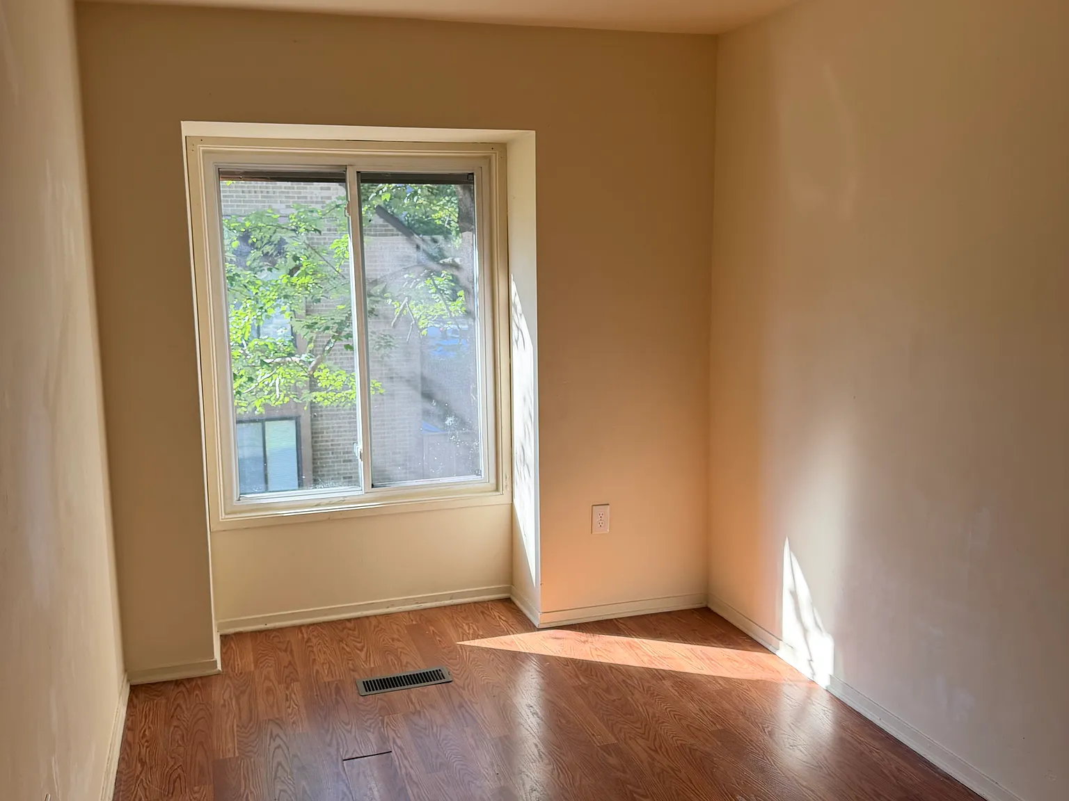 Forest View Pl, Montgomery Village — Photo 3