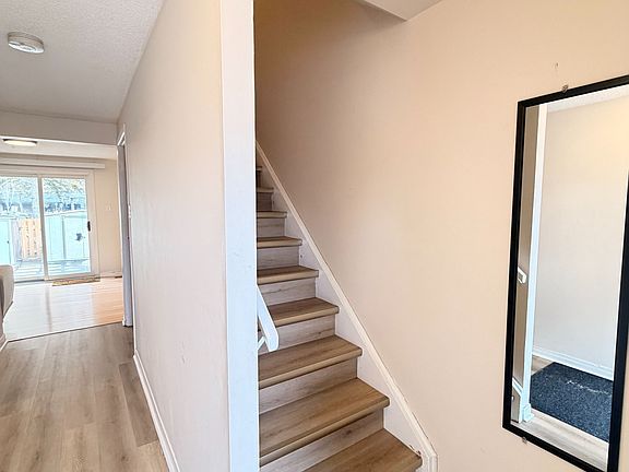 5th image of 1462 Heatherington Rd #G