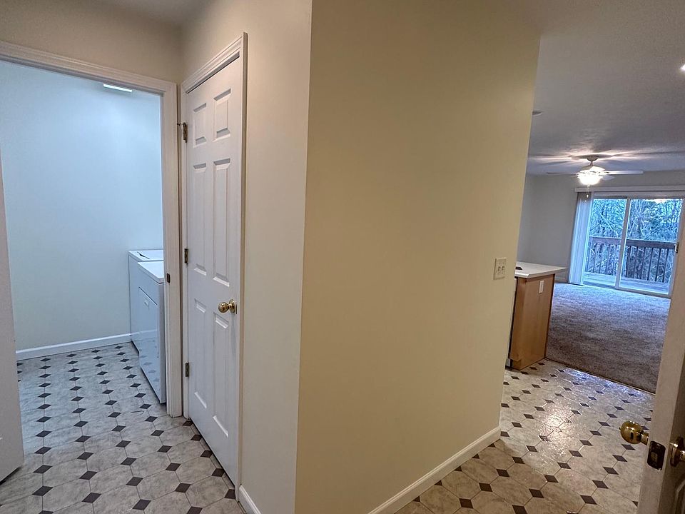 1st image of 726-2 King Ave