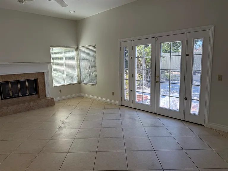 13733 Moonshadow Pl — Photo 8