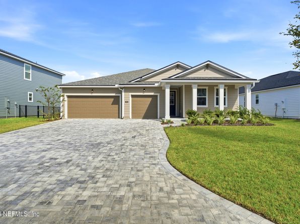 136 Holly Creek Dr