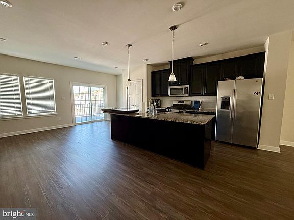 5th image of 7 Union Way