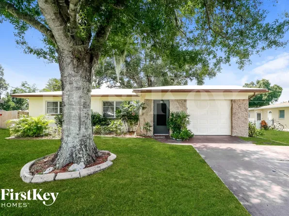 2161 Tropic Ave, Fort Myers, FL 33905