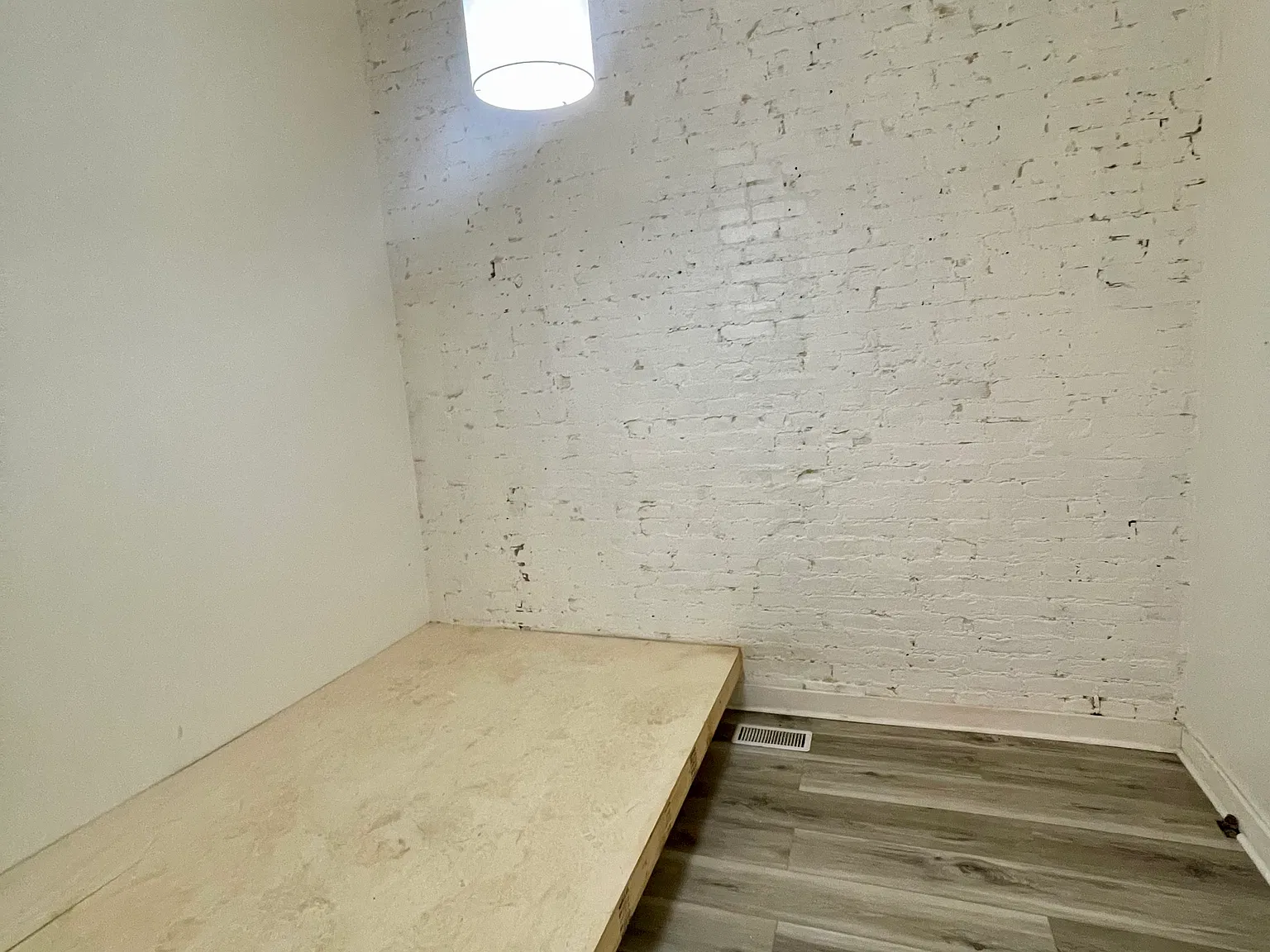 1 bed, 880 sqft, $1,495 — Photo 2