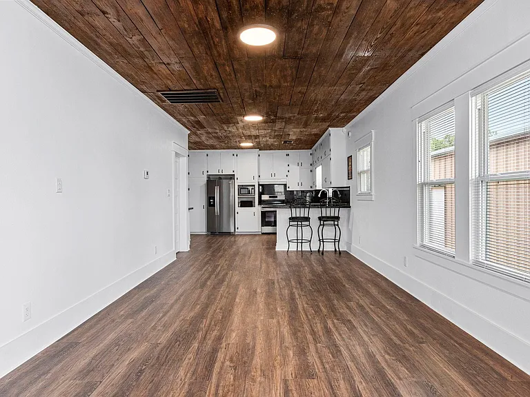 1138 Fannin St — Photo 5