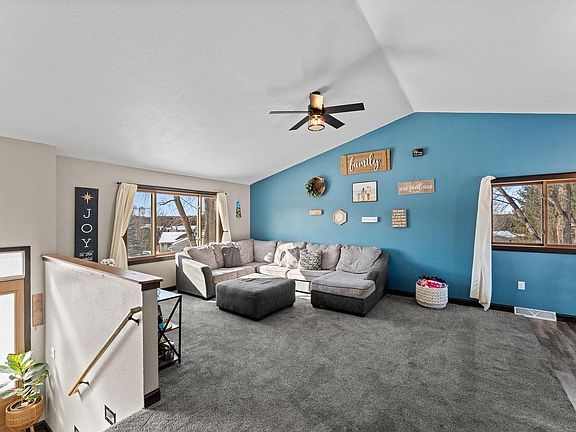 5th image of 955 Krystle Court