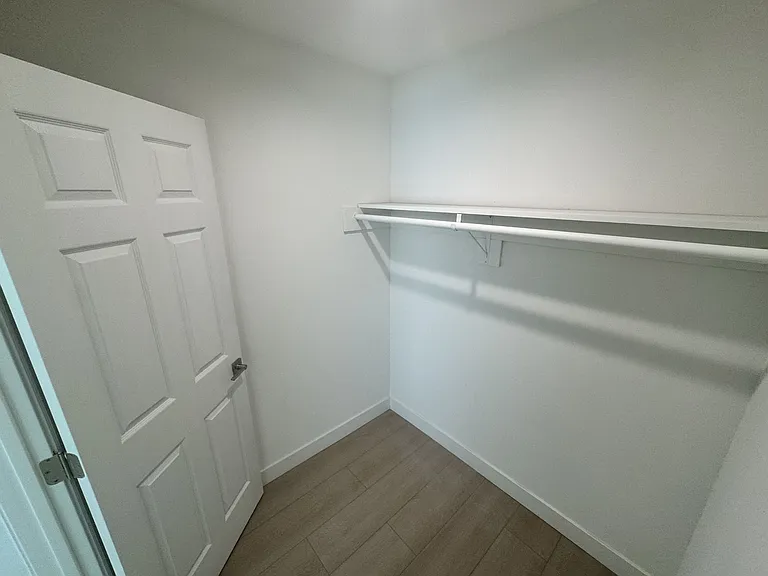 4428 Cherrywood Ave — Photo 8